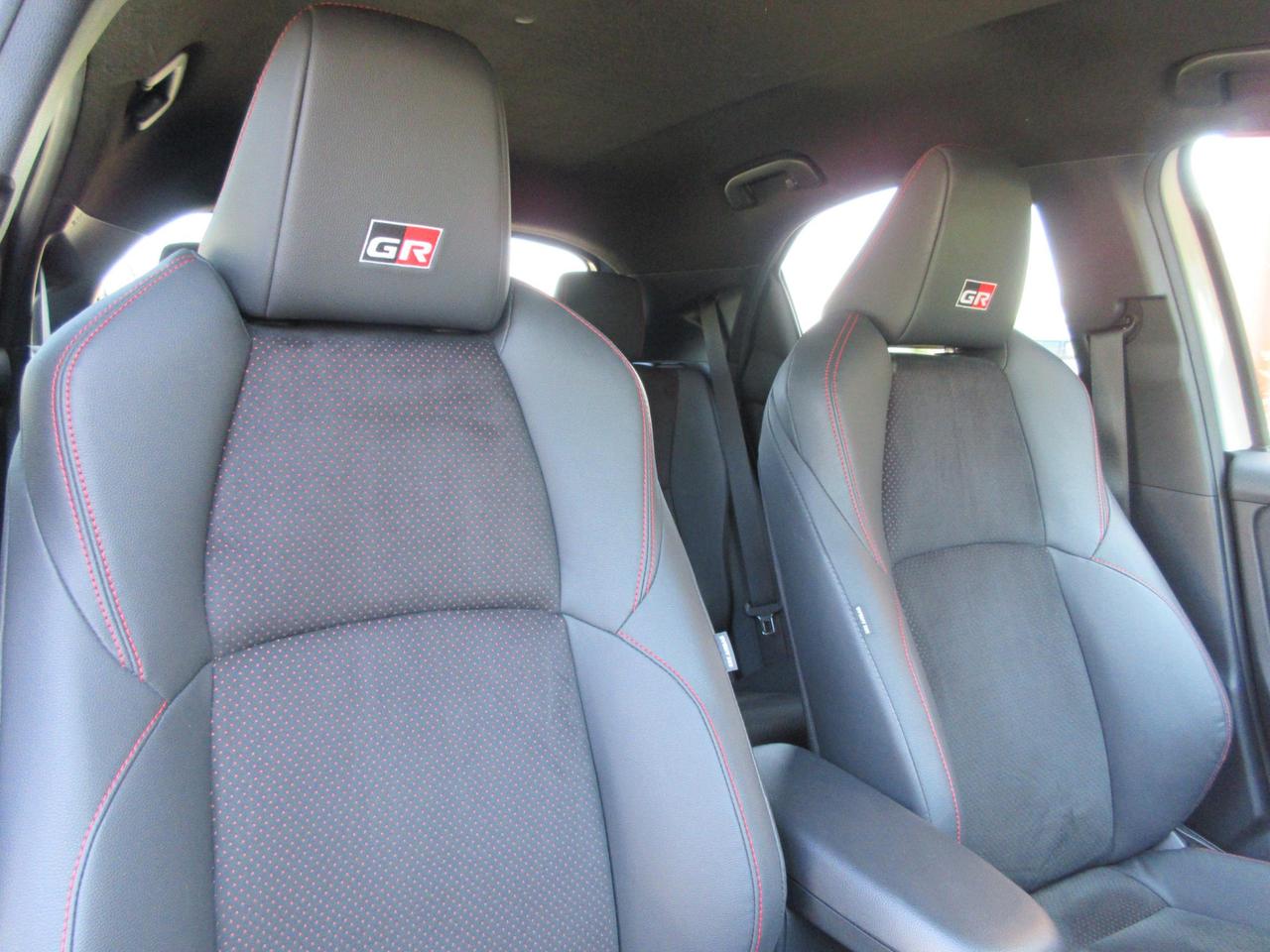 Toyota Yaris 1.5h GR Sport
