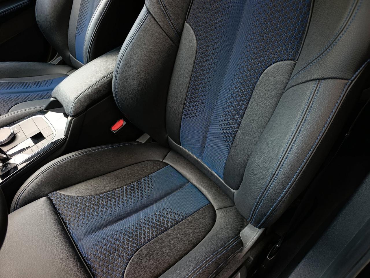 Bmw 116d 5p. Msport aut. F40 ok neopatente