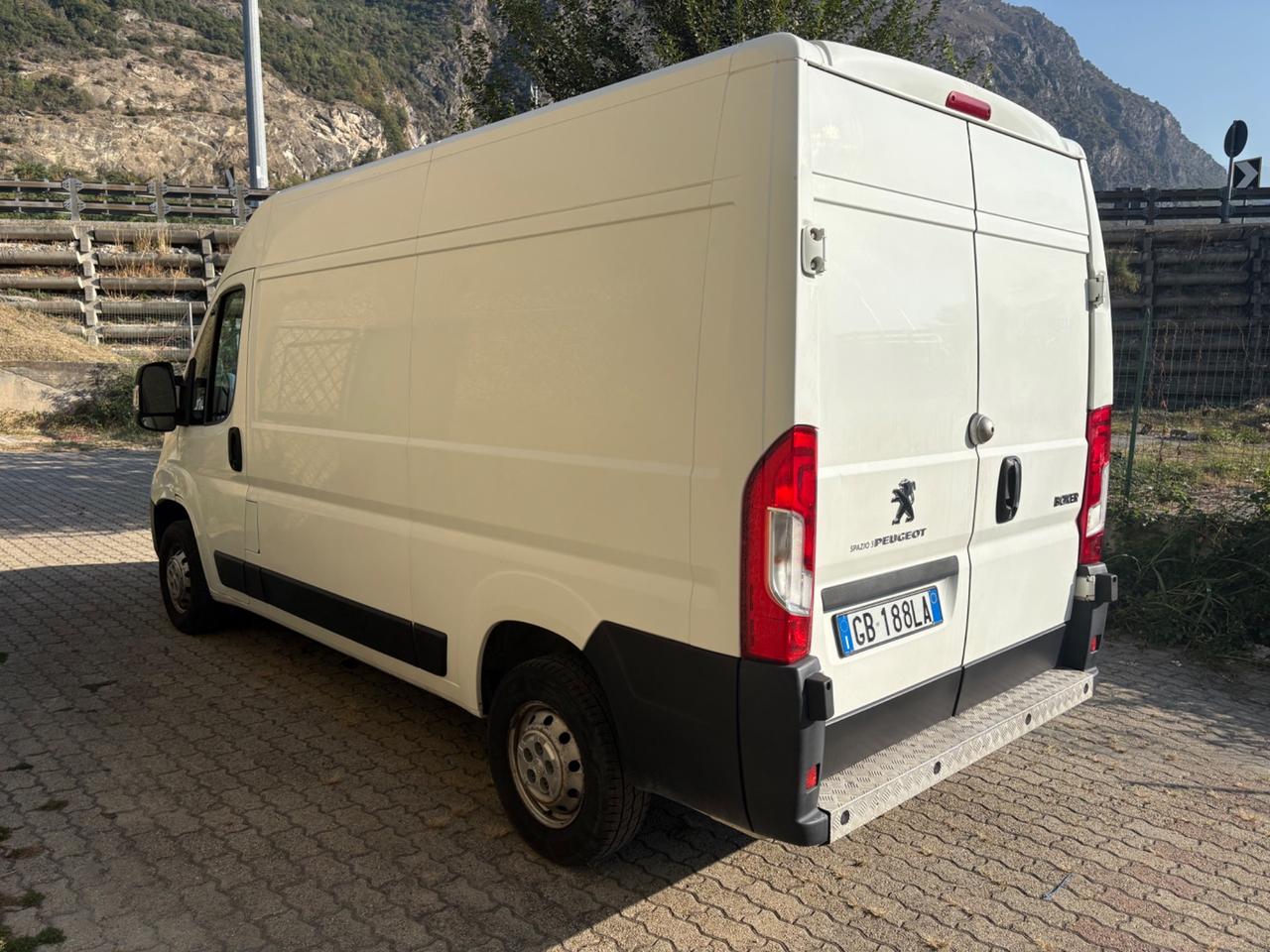 Peugeot Boxer 2.0 hdi 130cv 335-L2H2