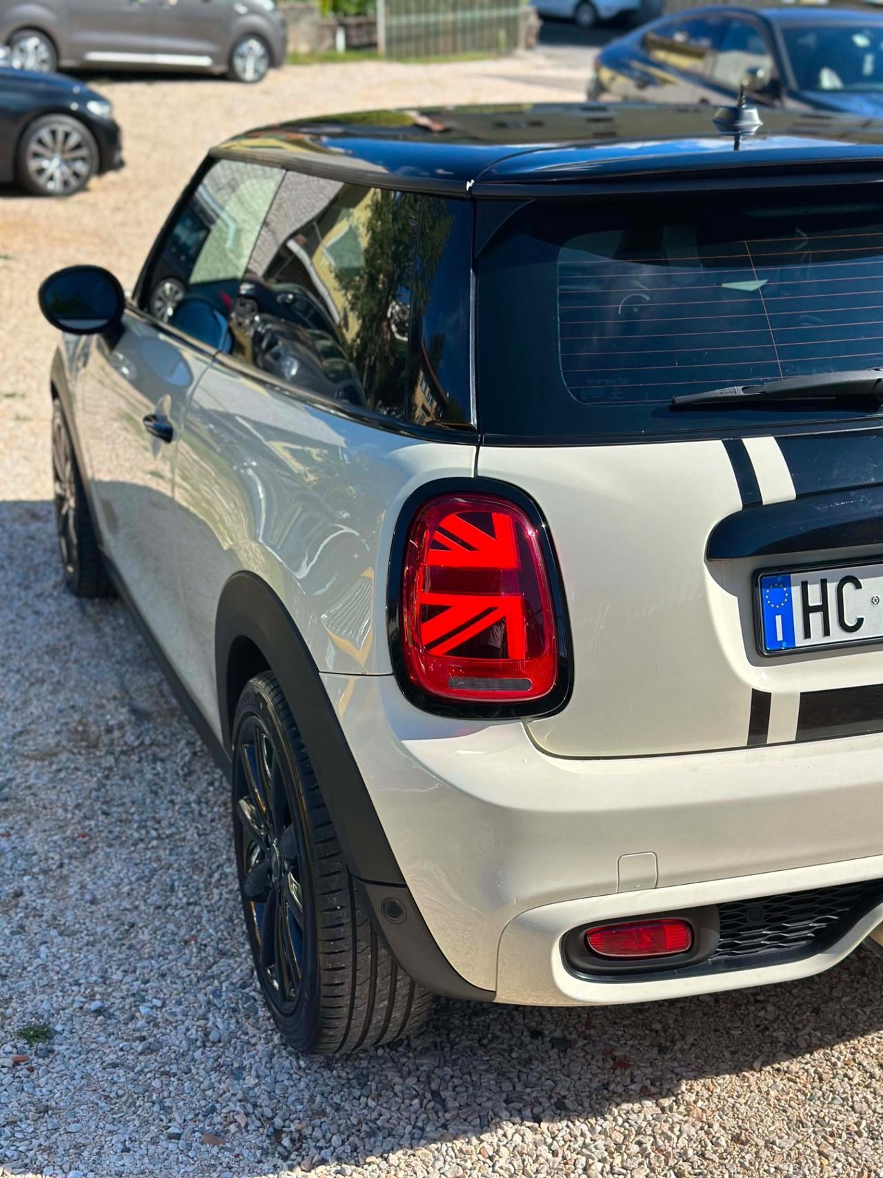 Mini COOPER S FULLOPT KMCERT UNICOPR