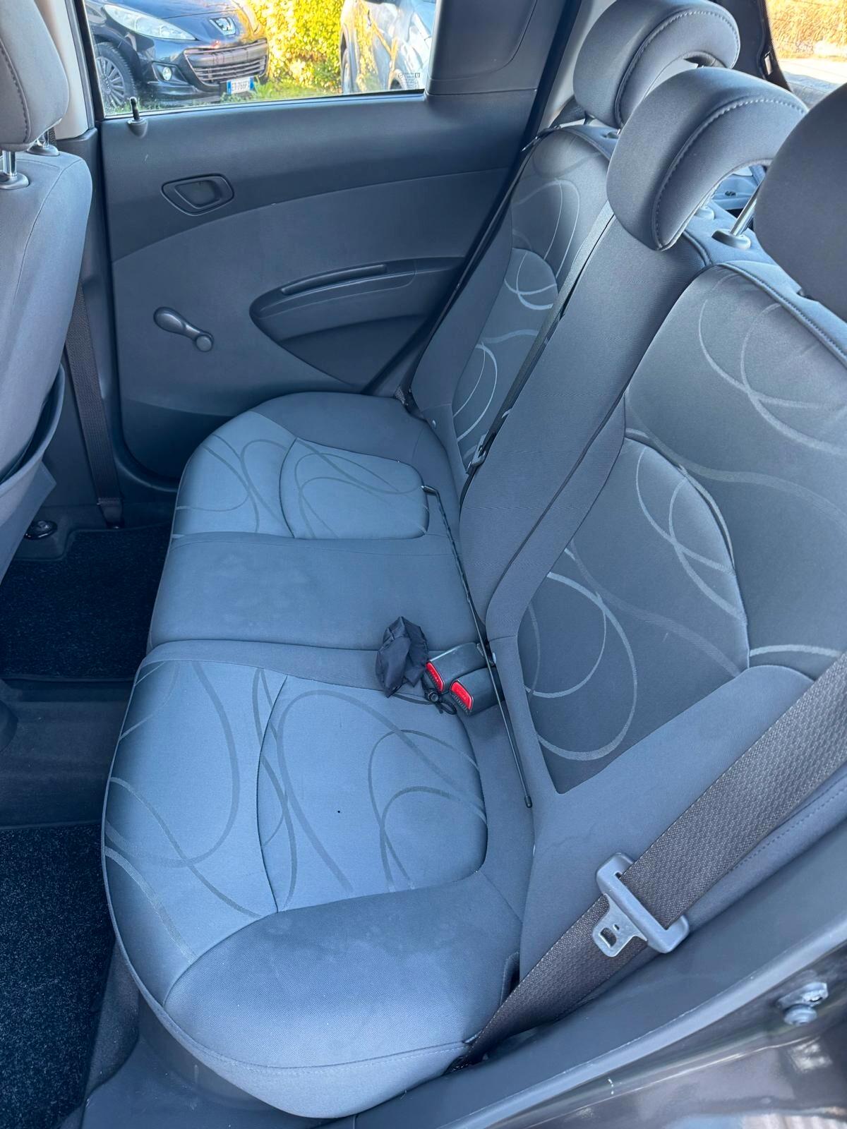 Chevrolet Spark 1.0 GPL Eco Logic Pink Lady Special Edition