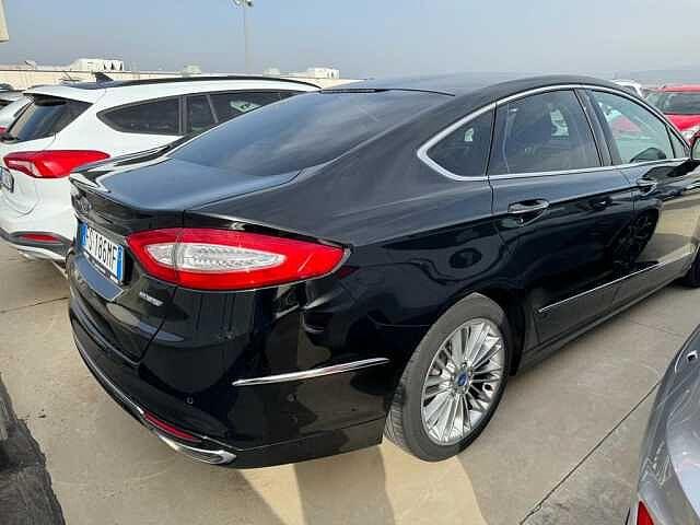 Ford Mondeo Full Hybrid 2.0 187 CV eCVT 4 porte Vignale