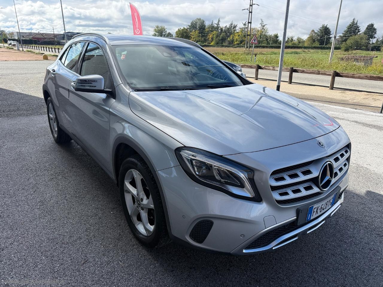 MERCEDES-BENZ GLA 200 d Automatic Sport SOLO KM.115000