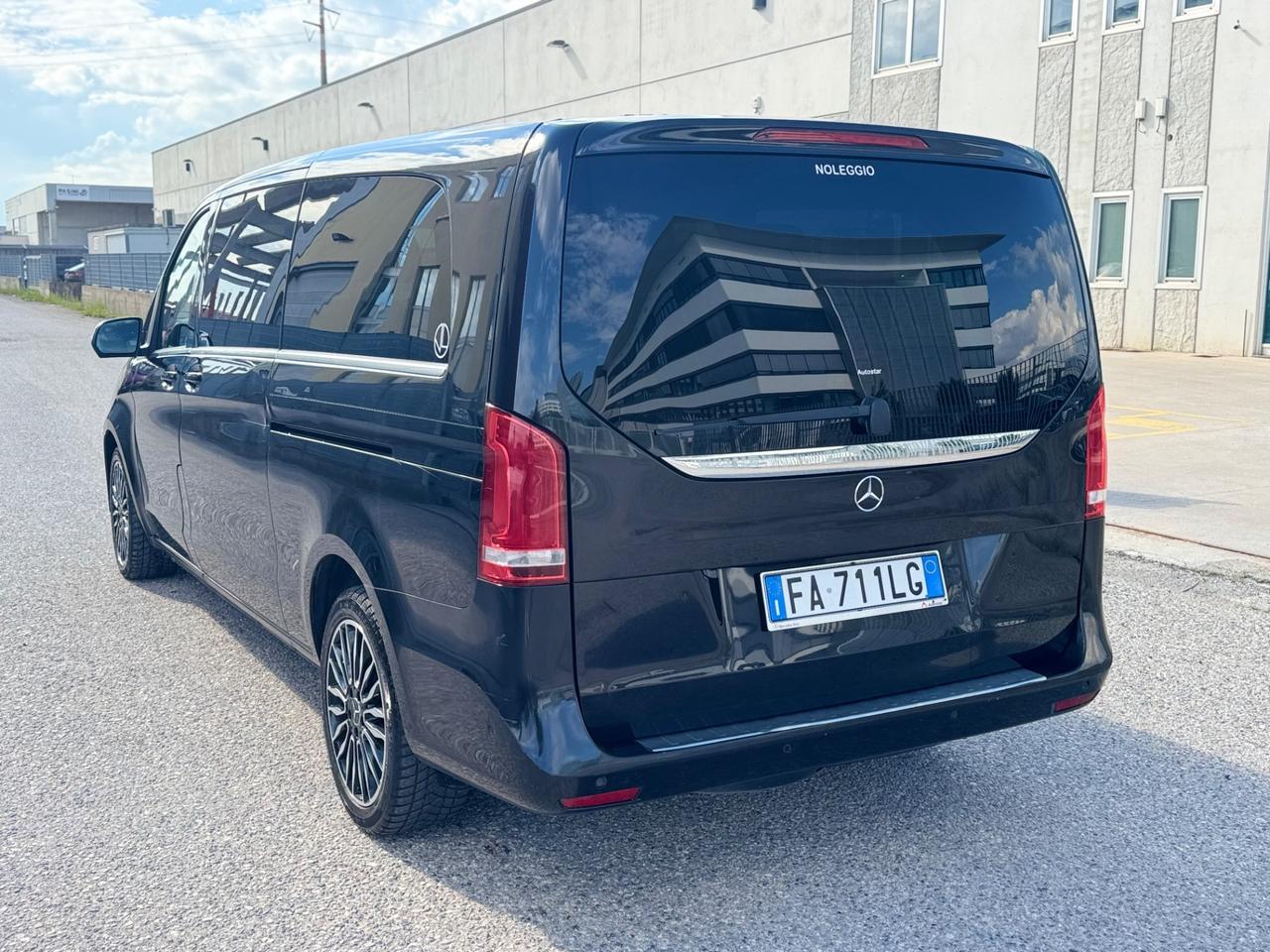 Mercedes-benz V 220 CDI Executive Extralong