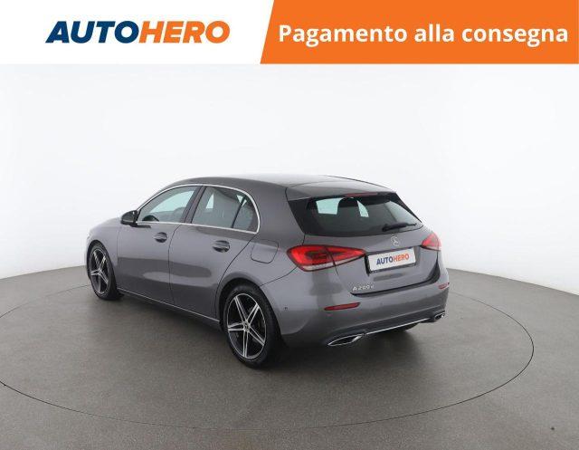 MERCEDES-BENZ A 200 d Automatic Sport