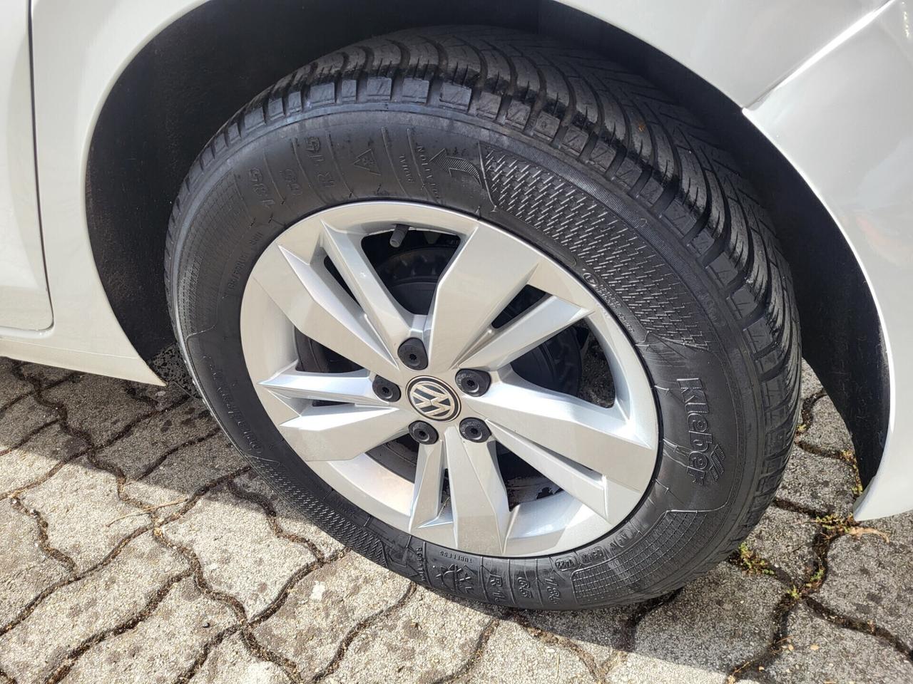 VOLKSWAGEN POLO-1,0-EURO 6B-UNICA PROPR-2 REVISION