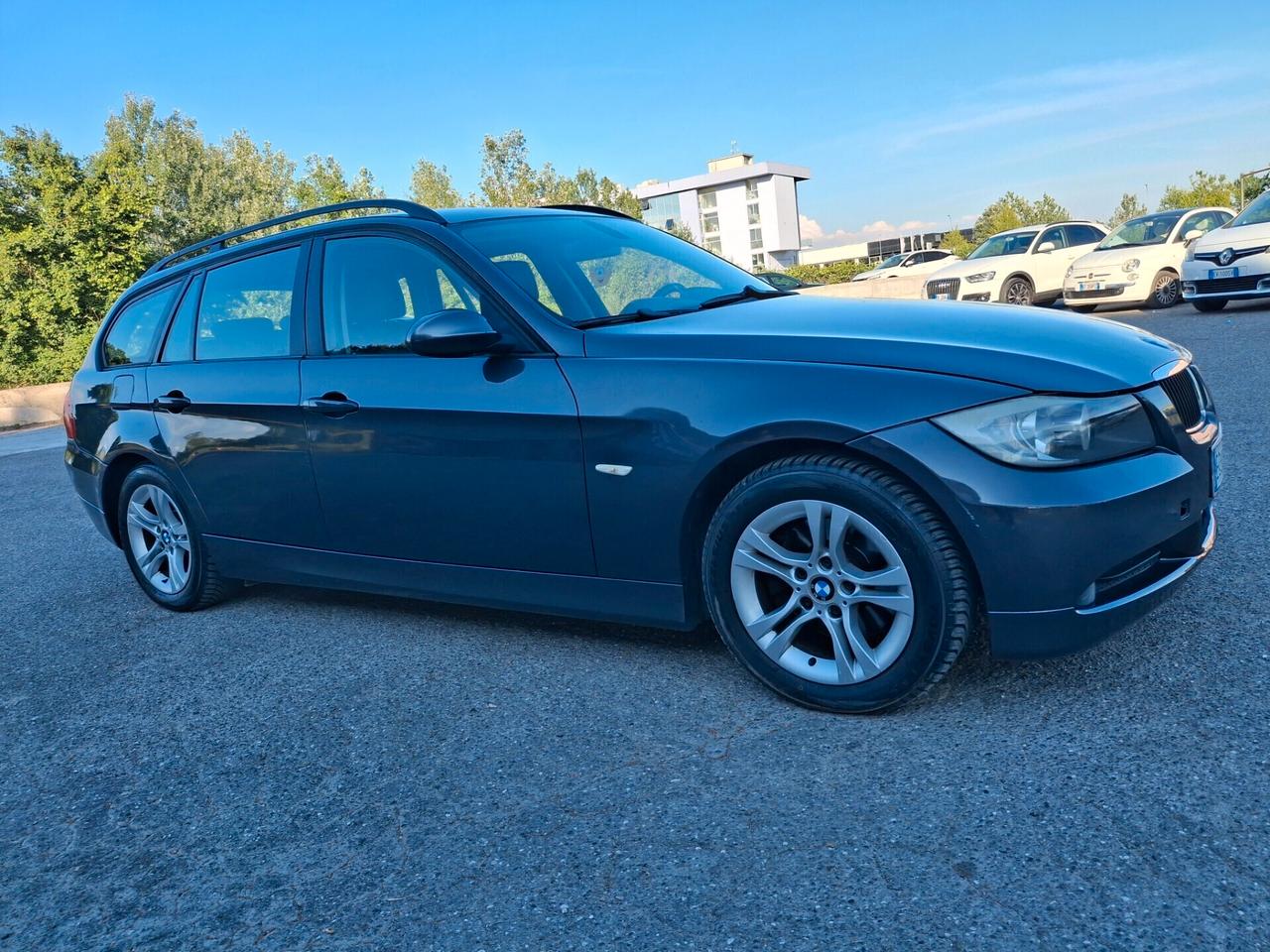 Bmw 318d cat Touring MSport-NAVIGATORE-PELLE-