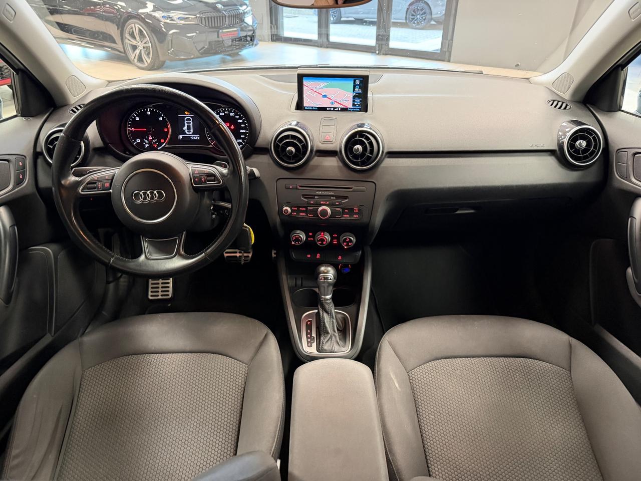 Audi A1 1.6 TDI S tronic line edition plus