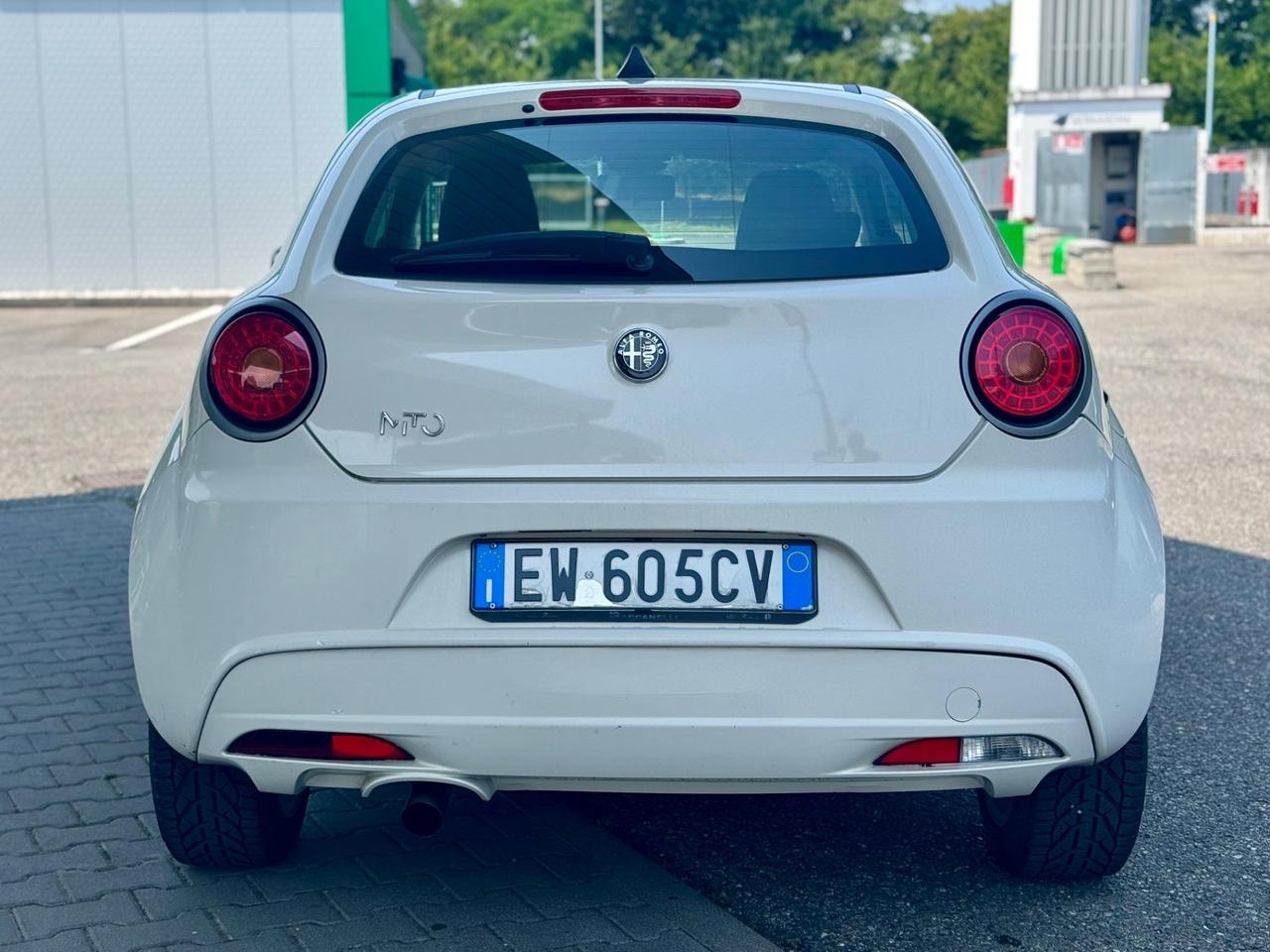 Alfa Romeo MiTo 1.4 78 CV ok neopatentati euro6 distribuzione eseguita