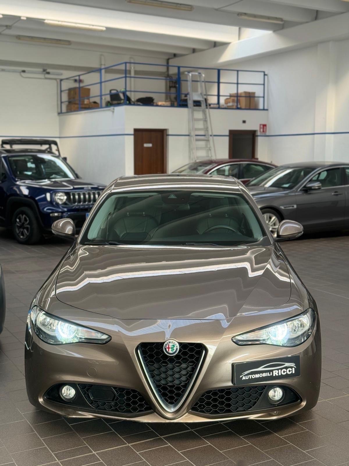 Alfa Romeo Giulia 2.2 Turbodiesel 150 CV AT8 Super