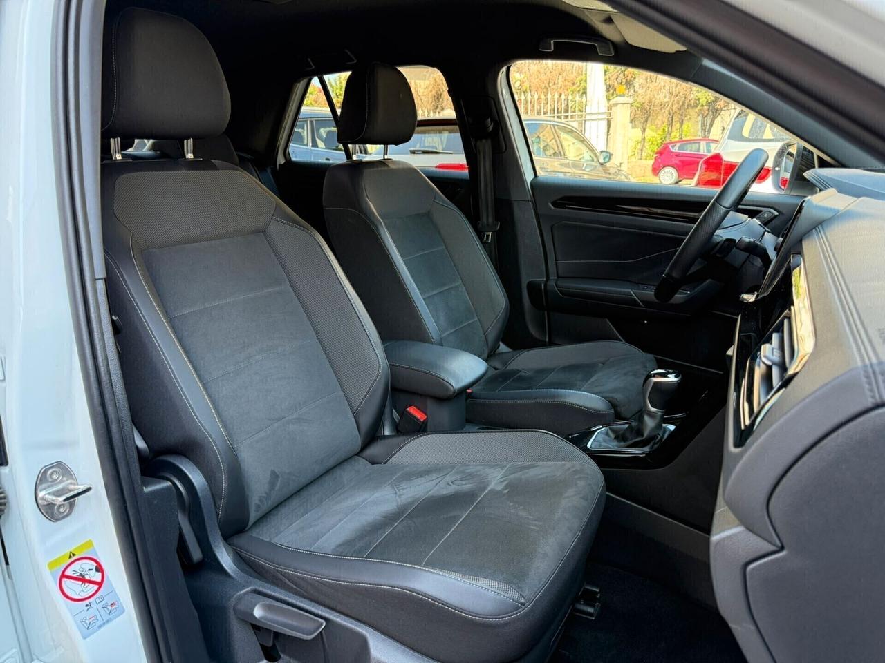 Volkswagen T-Roc 2.0 TDI SCR 150 CV DSG R-Line