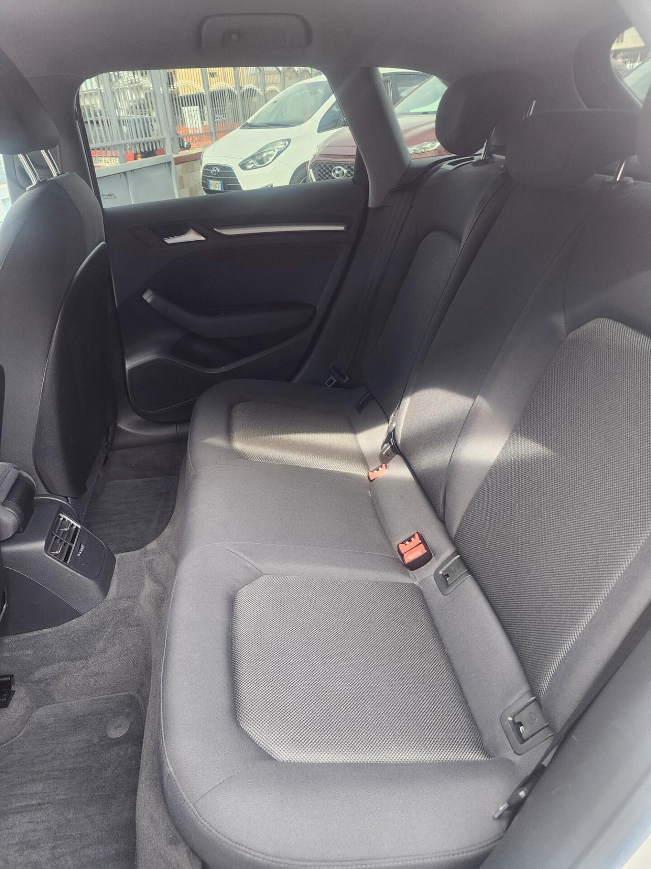 Audi A3 SPB 2.0 TDI 150 CV quattro 4x4 Sport - 2018