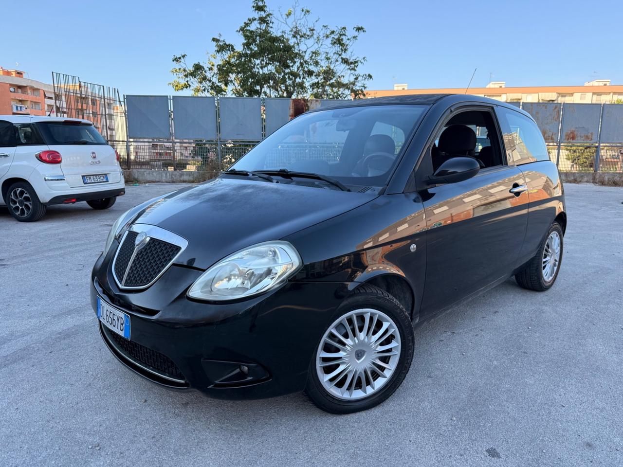 Lancia Ypsilon Restayling 1.3 MJT 75 CV Platino Full km150mila