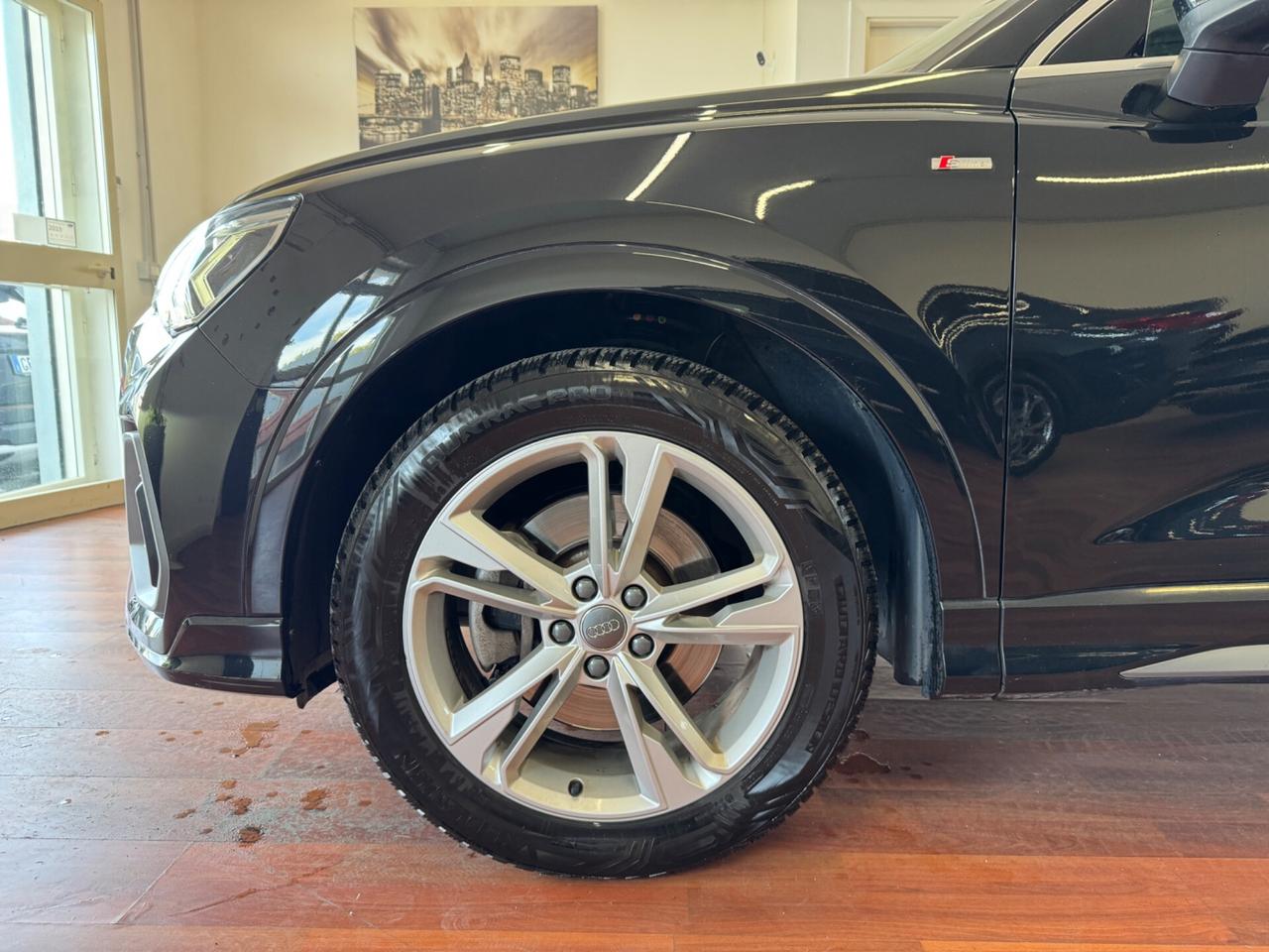 AUDI Q3 40 TDI QUATTRO S TRONIC S LINE
