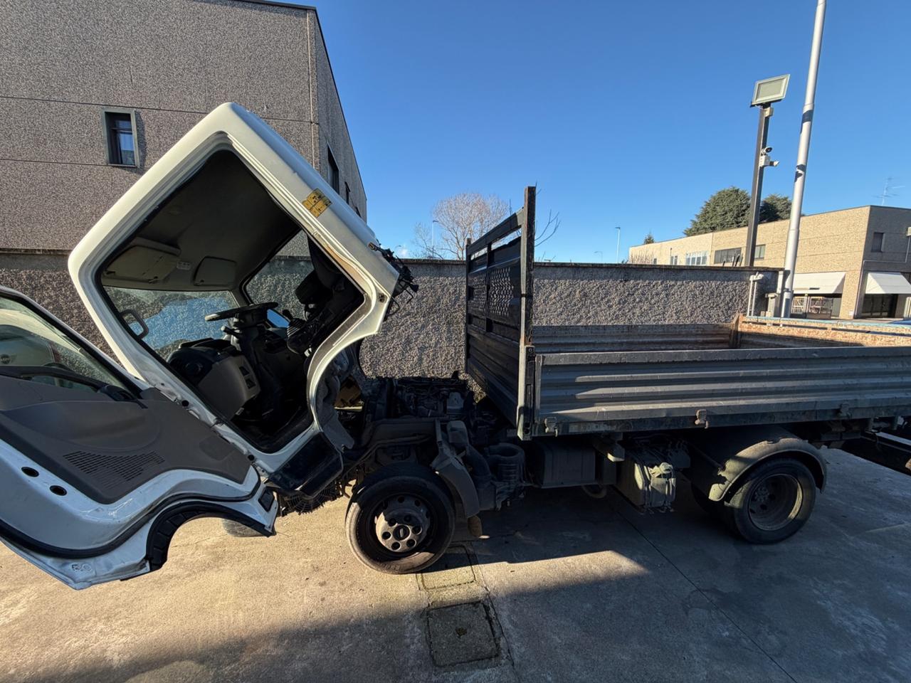 NISSAN CABSTAR NT400 2016 3.0 EURO6B RIBALTABILE TRE LATI