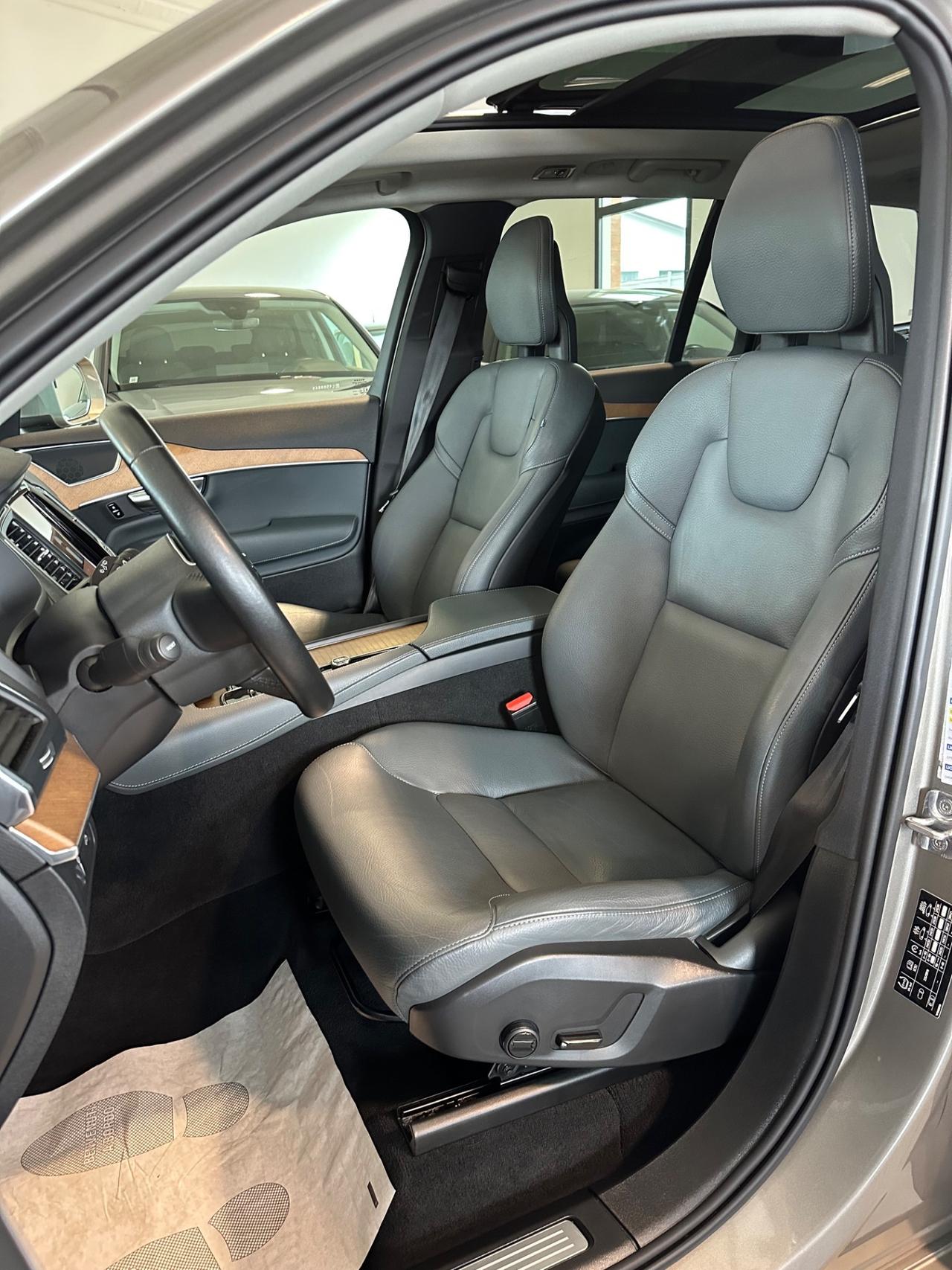 Volvo XC 90 XC90 B5 (d) AWD Geartronic 7 posti Inscription