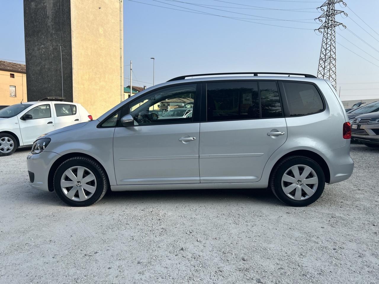VOLKSWAGEN TOURAN 1.6 TDI 105CV 7 POSTI OK NEOP.