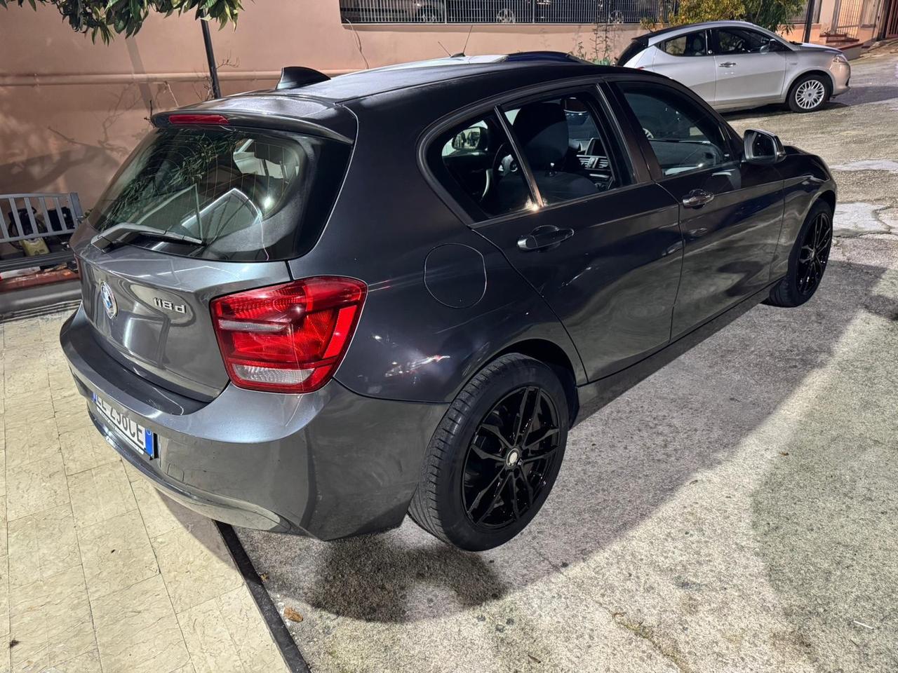 Bmw 118 118d cat 5 porte sport