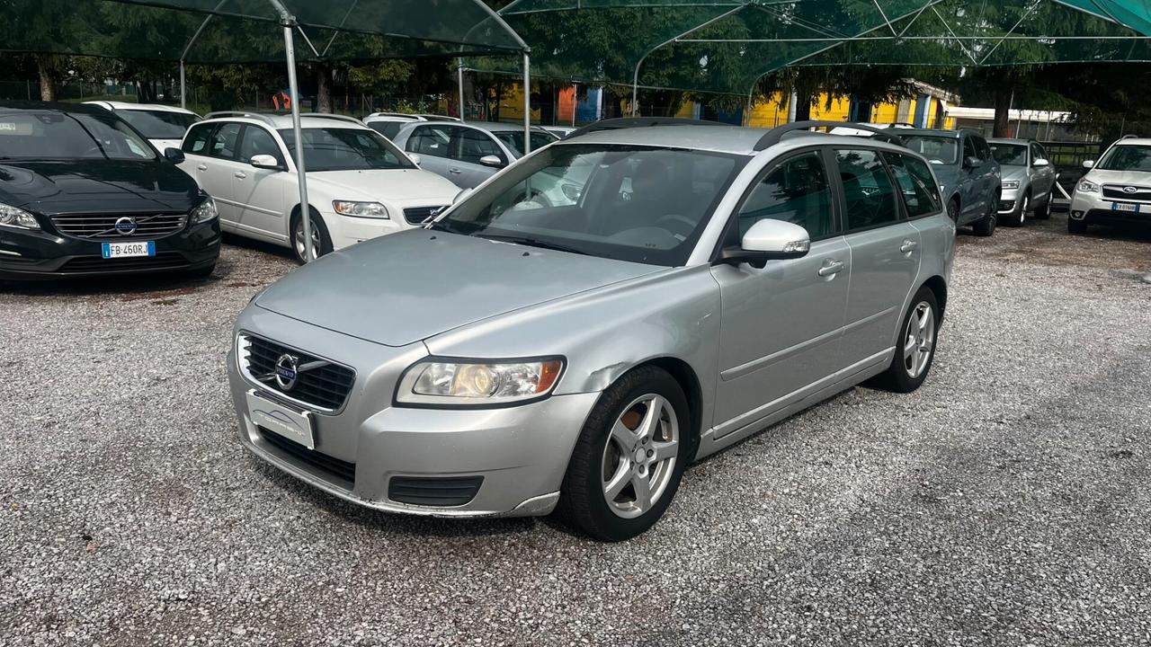 Volvo V50 D2 POLAR