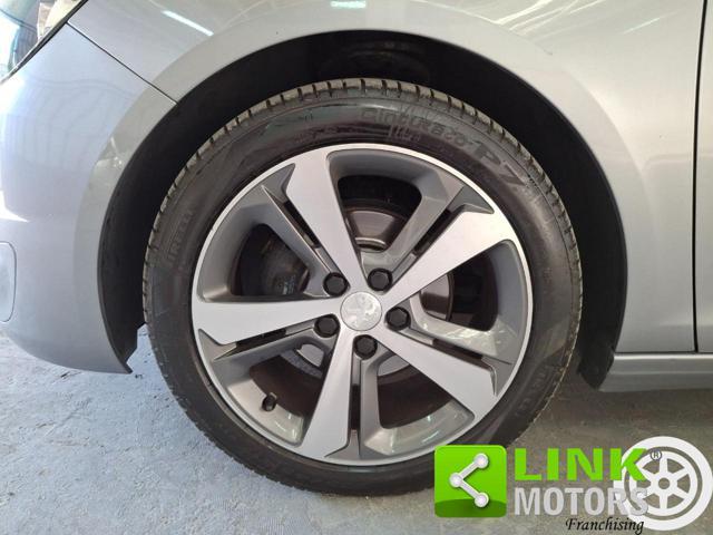 PEUGEOT 308 BlueHDi 120 S&S Allure NEOPATENTATI GARANZIA
