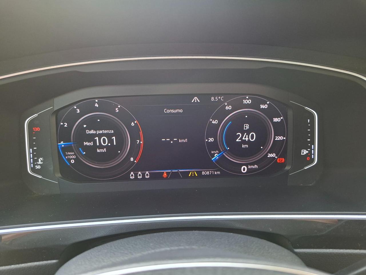 Volkswagen Tiguan 1.5 tsi Style 130cv R-line