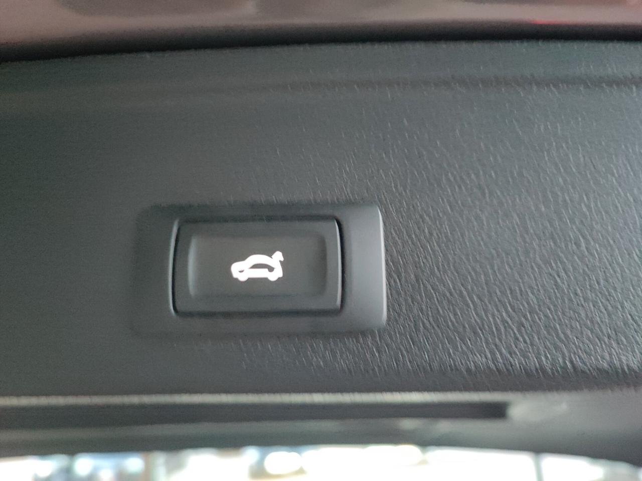 Audi A4 Avant 3.0 TDI quattro S tronic Sport