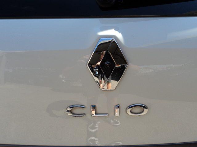 RENAULT Clio 1.2 75CV GPL 5 porte Costume National
