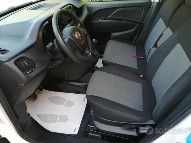 FIAT Doblo 1.4 T-Jet Natural Power PC-TN Cargo L