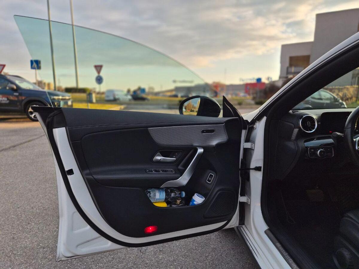 Mercedes Classe CLA 180 d Premium auto