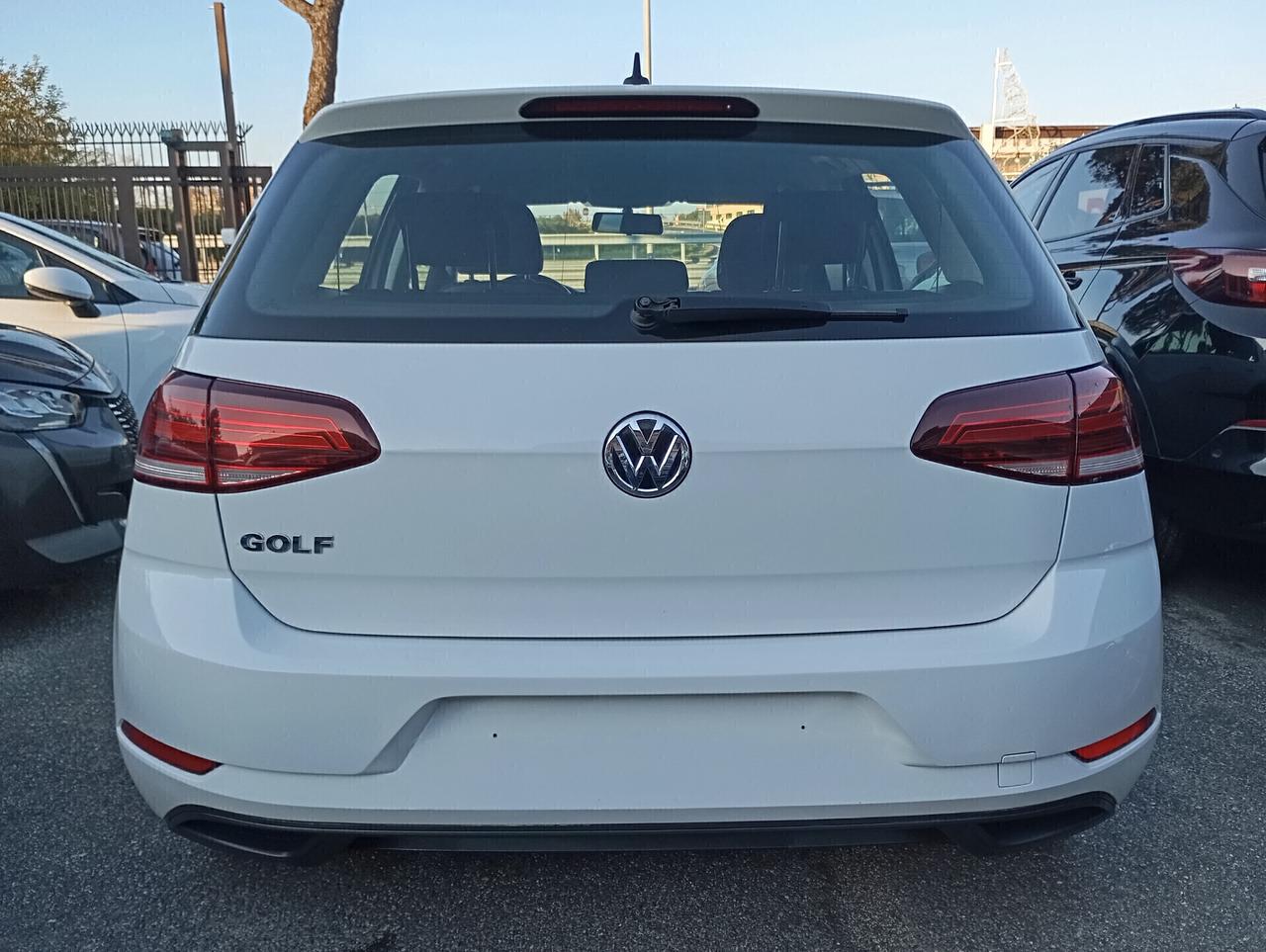 Volkswagen Golf 5P 1.0 TSI 85CV Trendline BMT