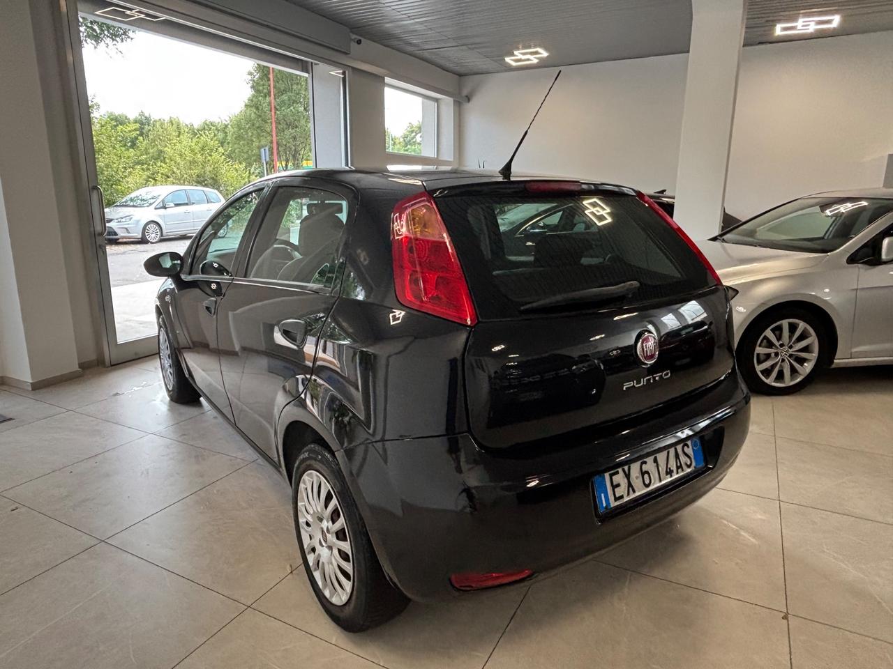 Fiat Punto 1.3 MJT II 75 CV 5 porte Street