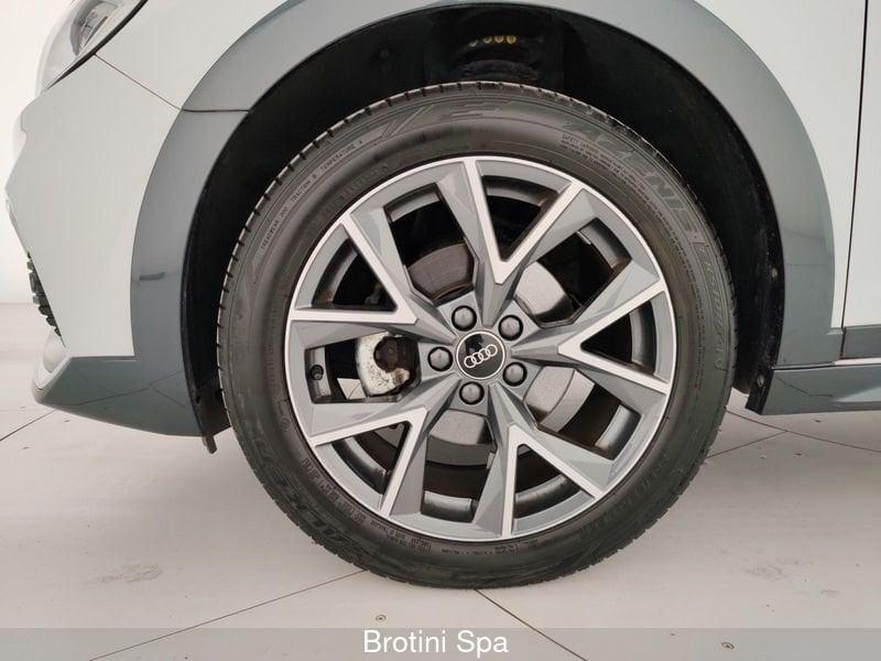 Audi A1 citycarver 30 TFSI S tronic Admired