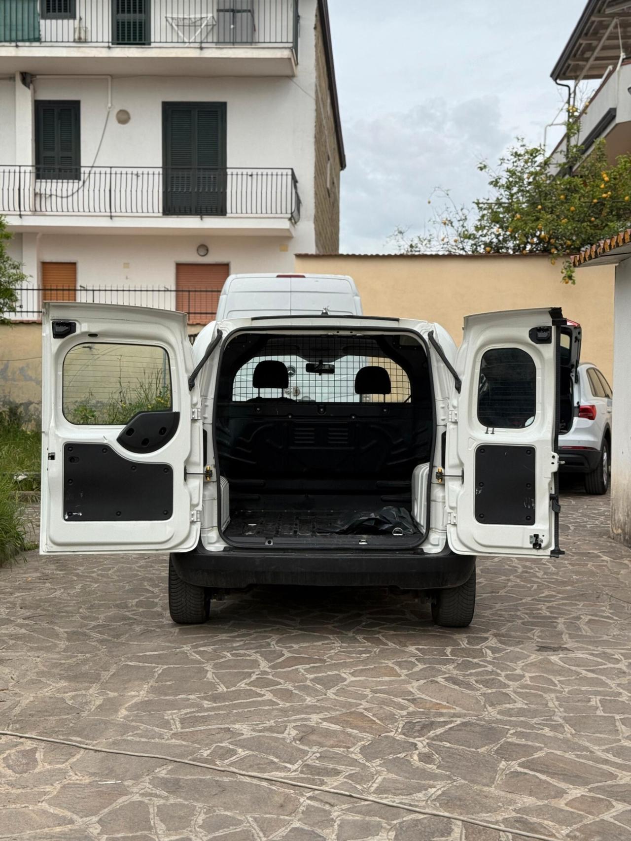 Fiat Fiorino 1.3 MJT 80CV Combinato