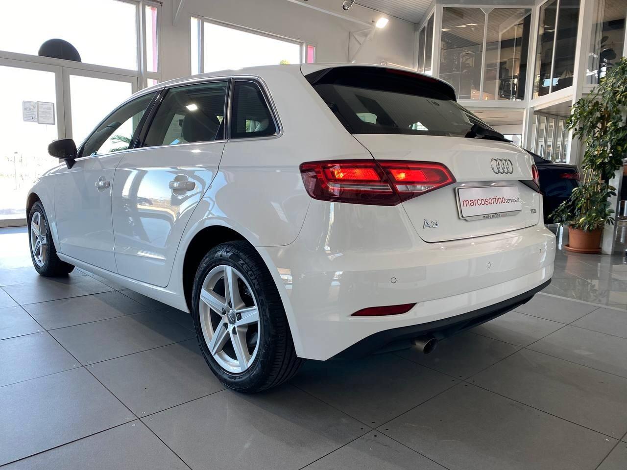 AUDI A3 SPB 1.6 TDI 115CV MOD. BUSINESS