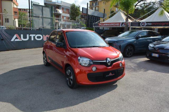 RENAULT Twingo SCe EDC LIMITED