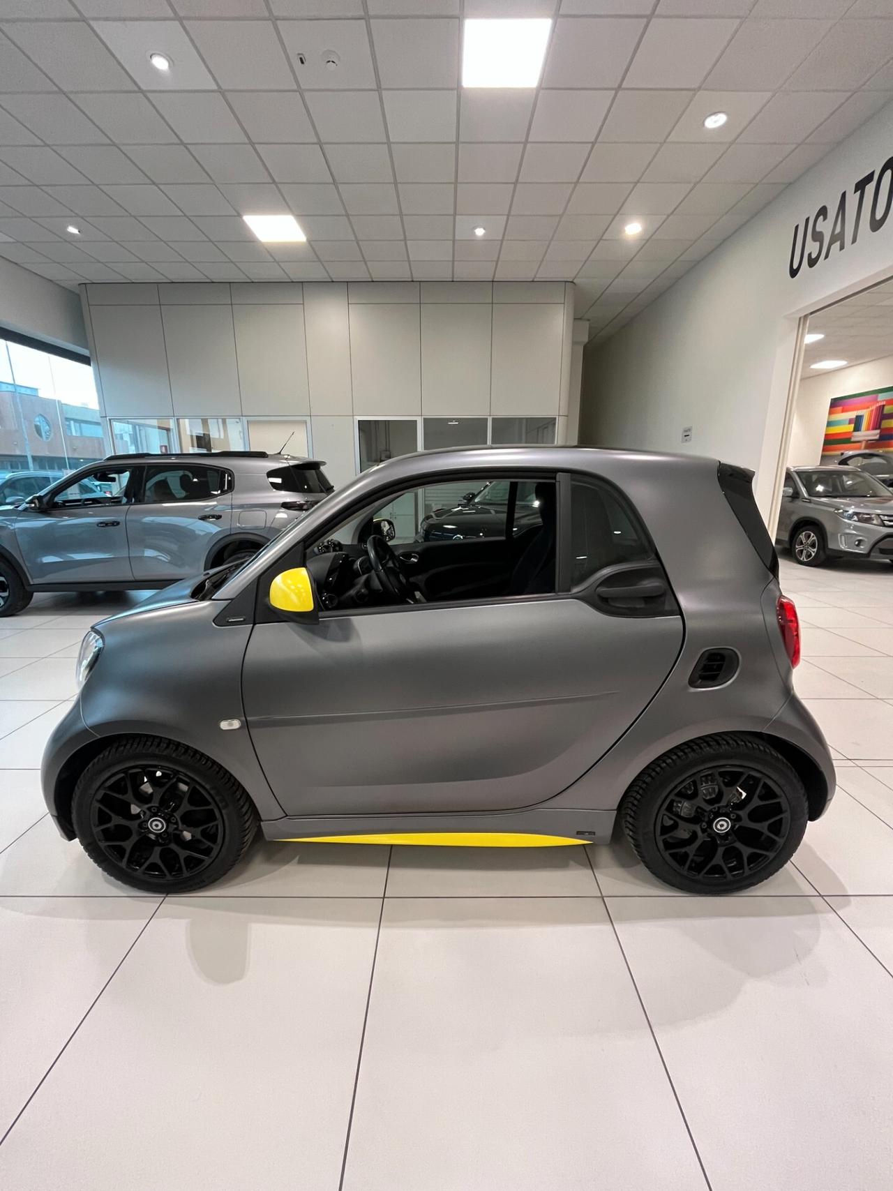 SMART FORTWO 0.9 BZ - OK NEOPATENTATI