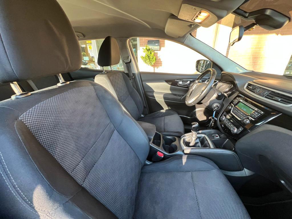 Nissan Qashqai 1.5 dci N-Connecta 110cv *Promo SD 2026*