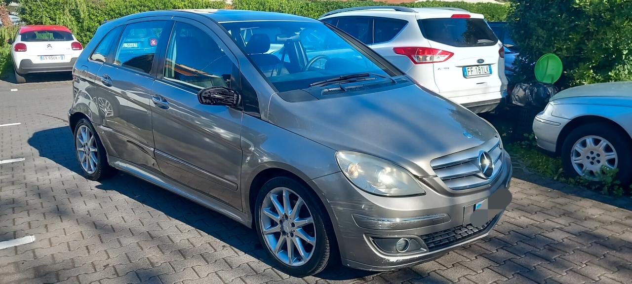 Mercedes B 200 CDI Sport ENTRA E LEGGI