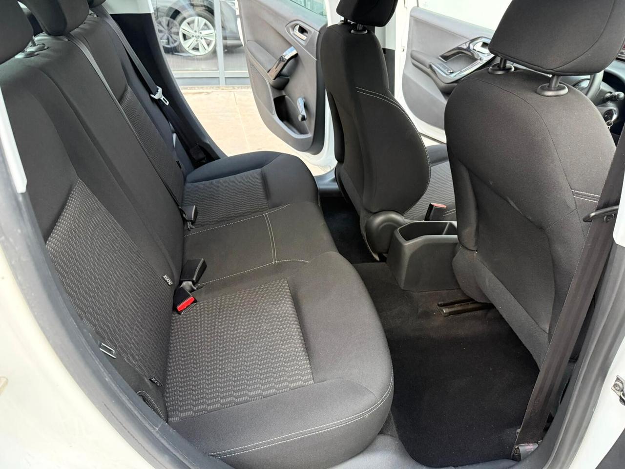 Peugeot 208 BlueHDi 100 S&S 5 porte Active