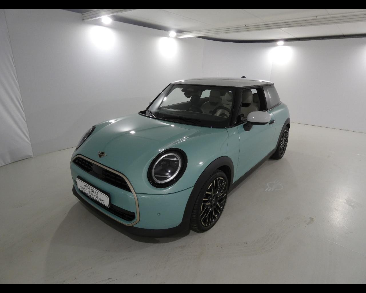 MINI Mini 5ª serie (F66) - Mini Cooper C Favoured