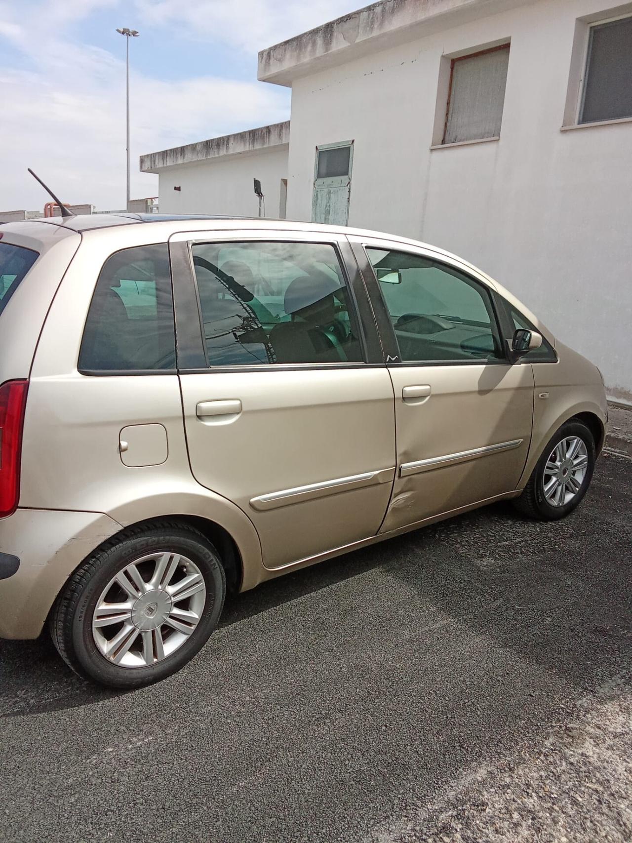 Lancia MUSA 1.3 Multijet 16V cv 70 TETTO APRIBILE
