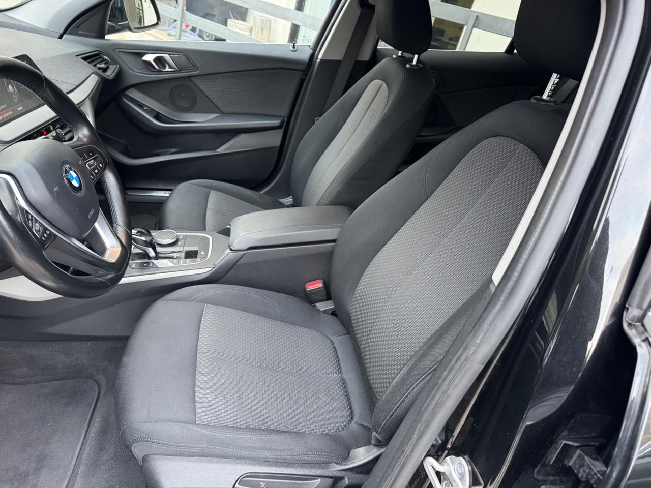 Bmw Serie 1 - 116d - LED - VIRTUAL - 2021