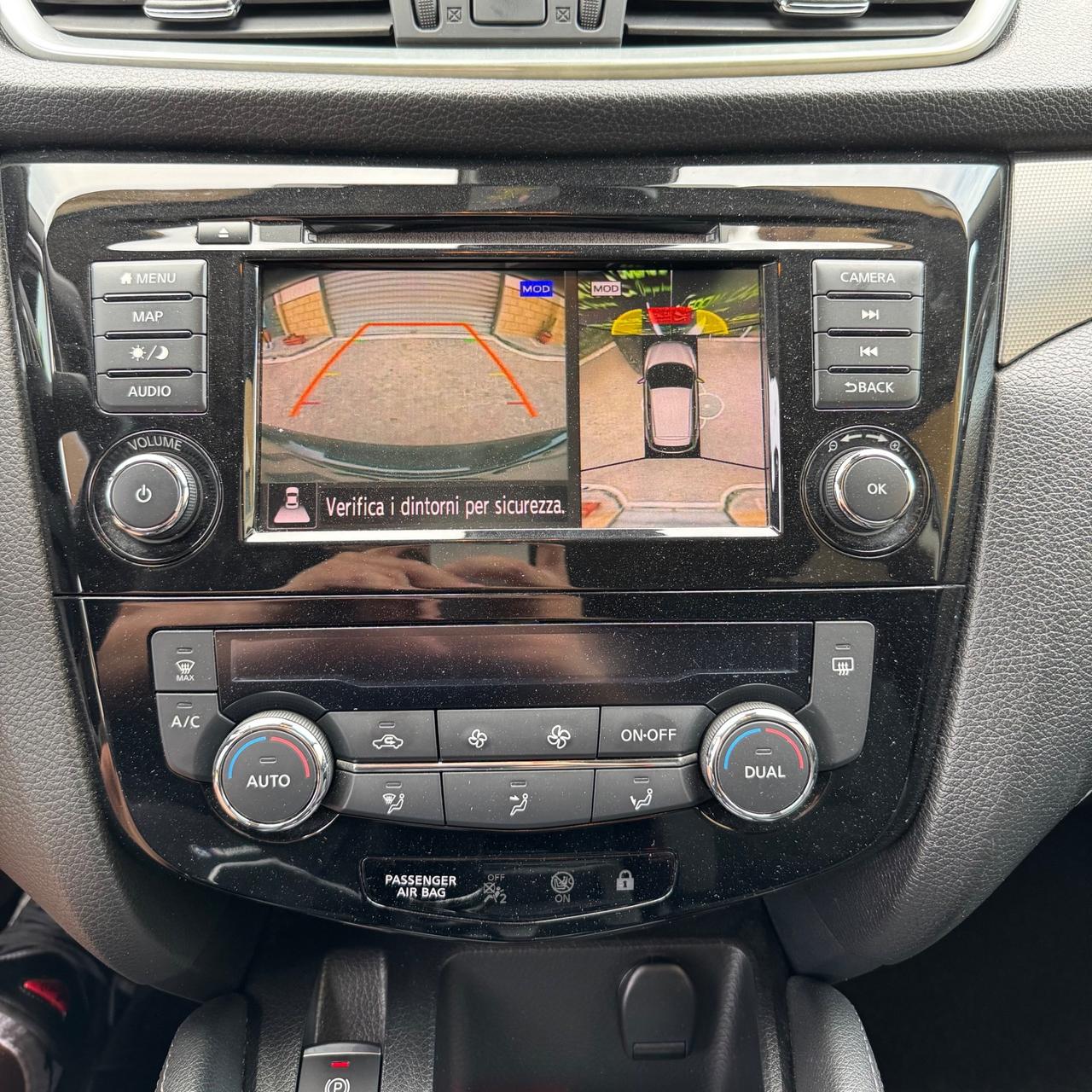Nissan Qashqai 1.5 dCi N-Connecta UNIPRO
