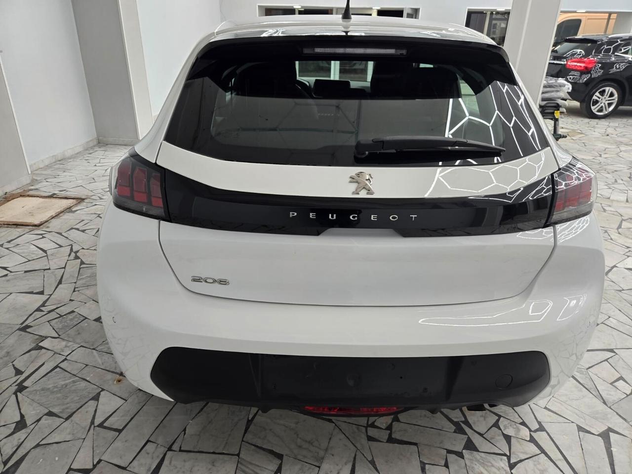 Peugeot 208 PureTech 75 Stop&Start 5 porte Like