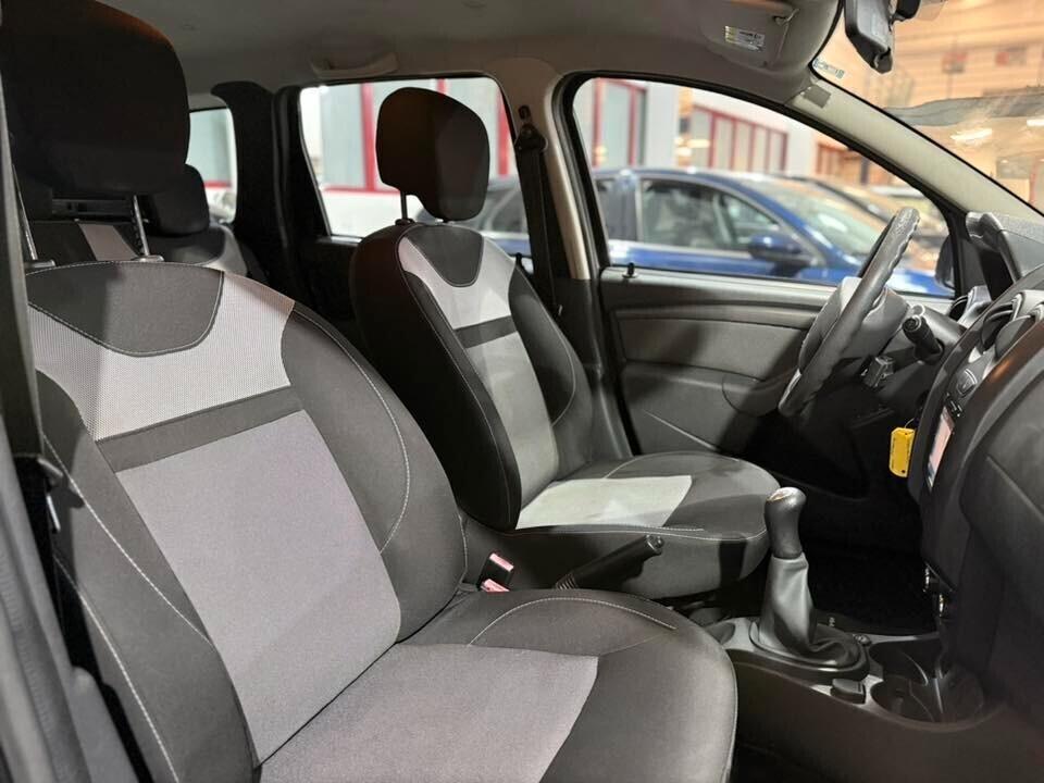 Duster 1.6 110 CV SeS 4x2 GPL Serie Speciale Brave 2017