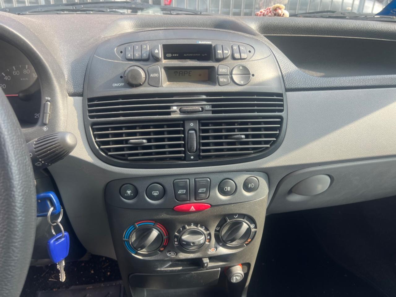Fiat Punto 1.2i 16V cat 3 porte 60 mila km