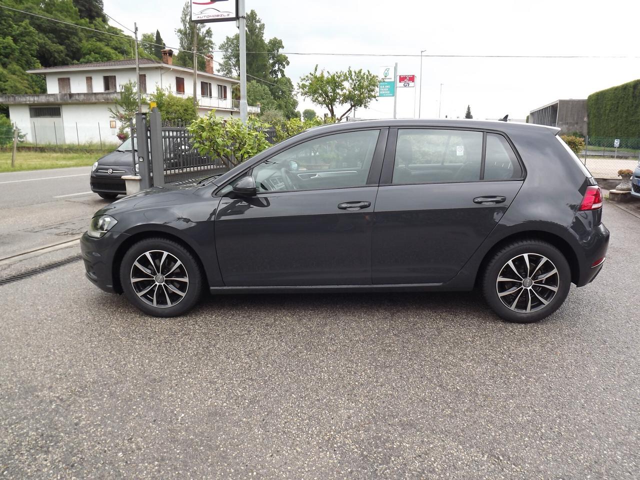 Volkswagen Golf 1.0 TSI 85 CV 5p. Trendline BlueMotion Technology