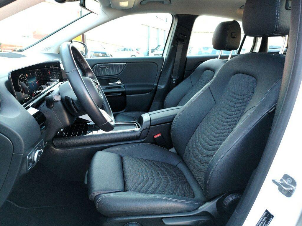 Mercedes GLA 180 180 D Advanced 8G-DCT