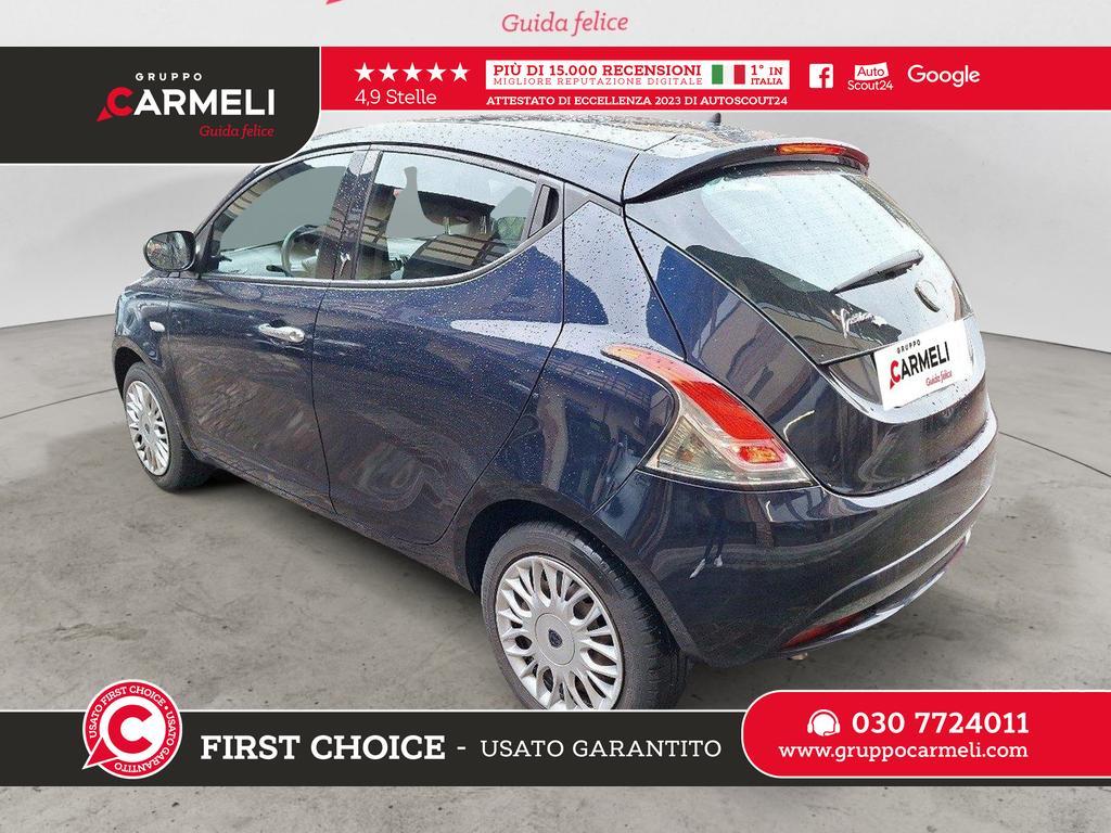 Lancia Ypsilon 5 Porte 1.2 Silver