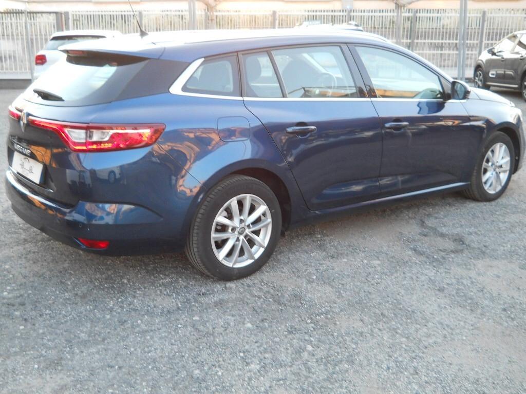 Renault Megane Mégane Sporter Blue dCi 115 CV Business